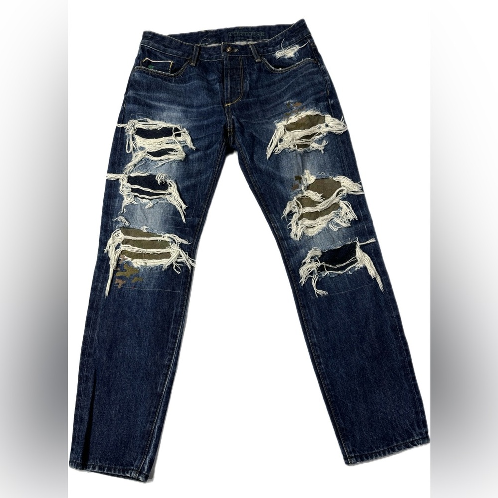 Tortoise Wiser Wash Distressed Jeans Size 25